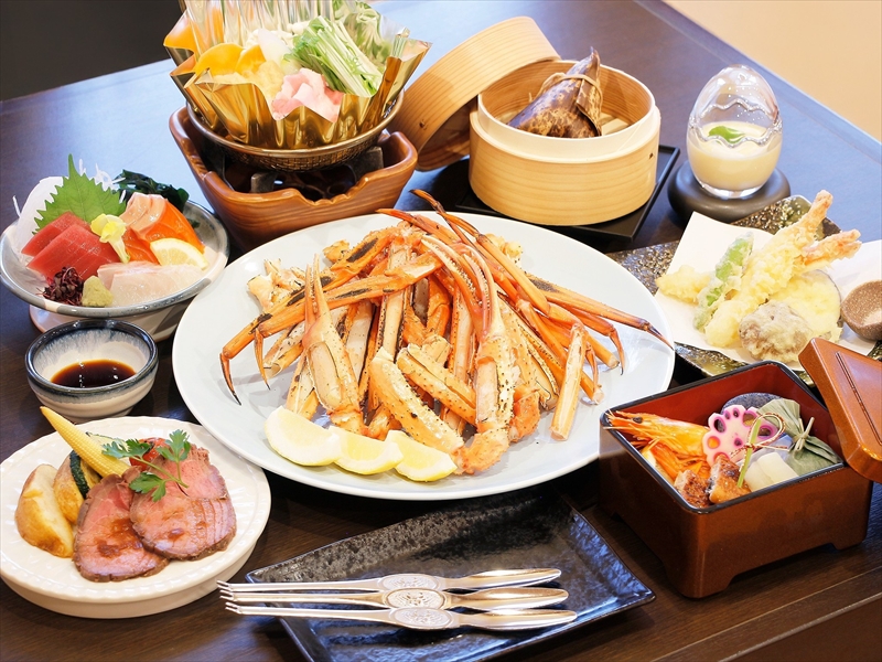 富士山 6,000円 (入館料、タオル・館内着・お食事代・入湯税含む)